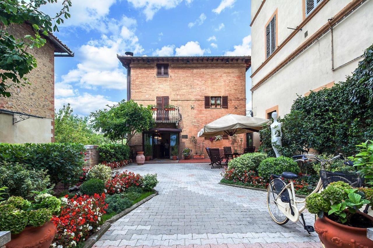 Hotel Arcobaleno Сієна Екстер'єр фото