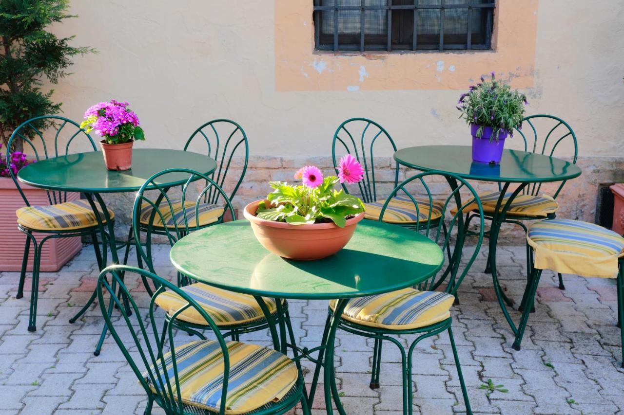 Hotel Arcobaleno Сієна Екстер'єр фото