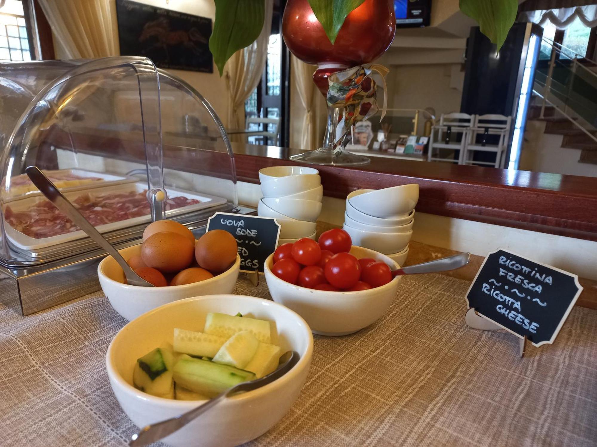 Hotel Arcobaleno Сієна Екстер'єр фото